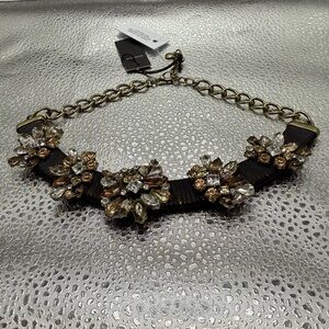 NWT Bubblebar Bib Necklace